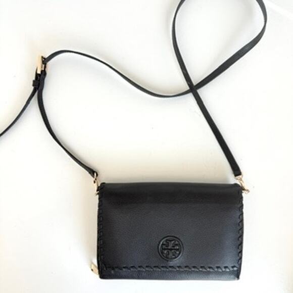 TORY BURCH Marion Flat Wallet Crossbody Bag Black Leather Gold Hardware - Picture 2 of 12
